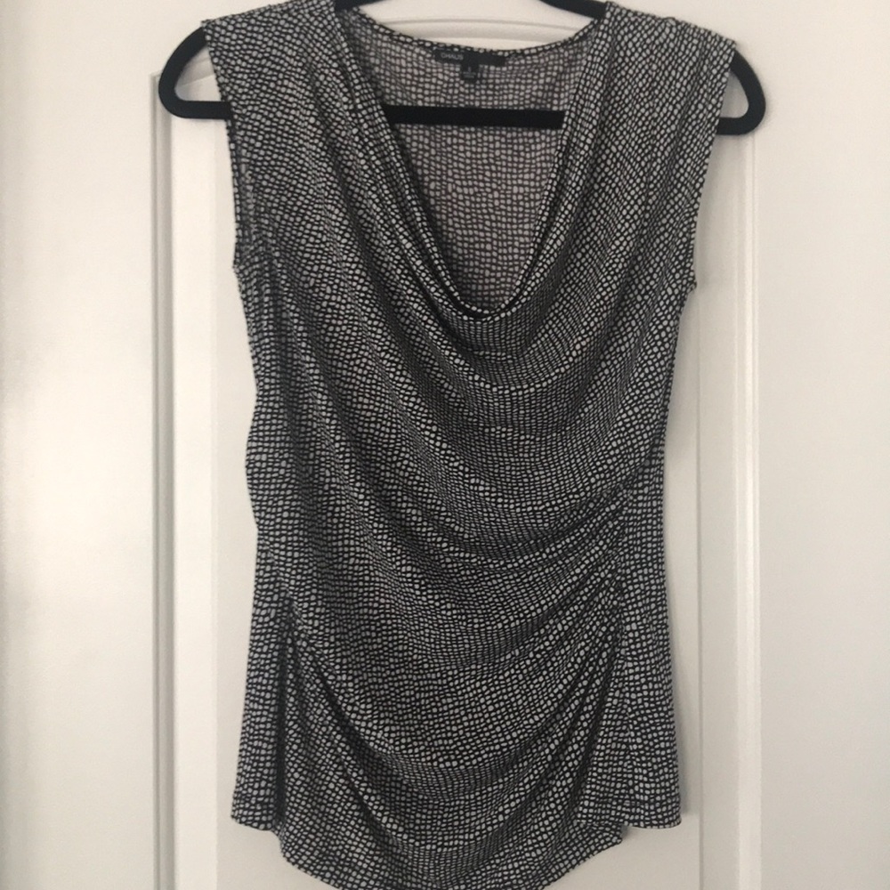 Black and white top